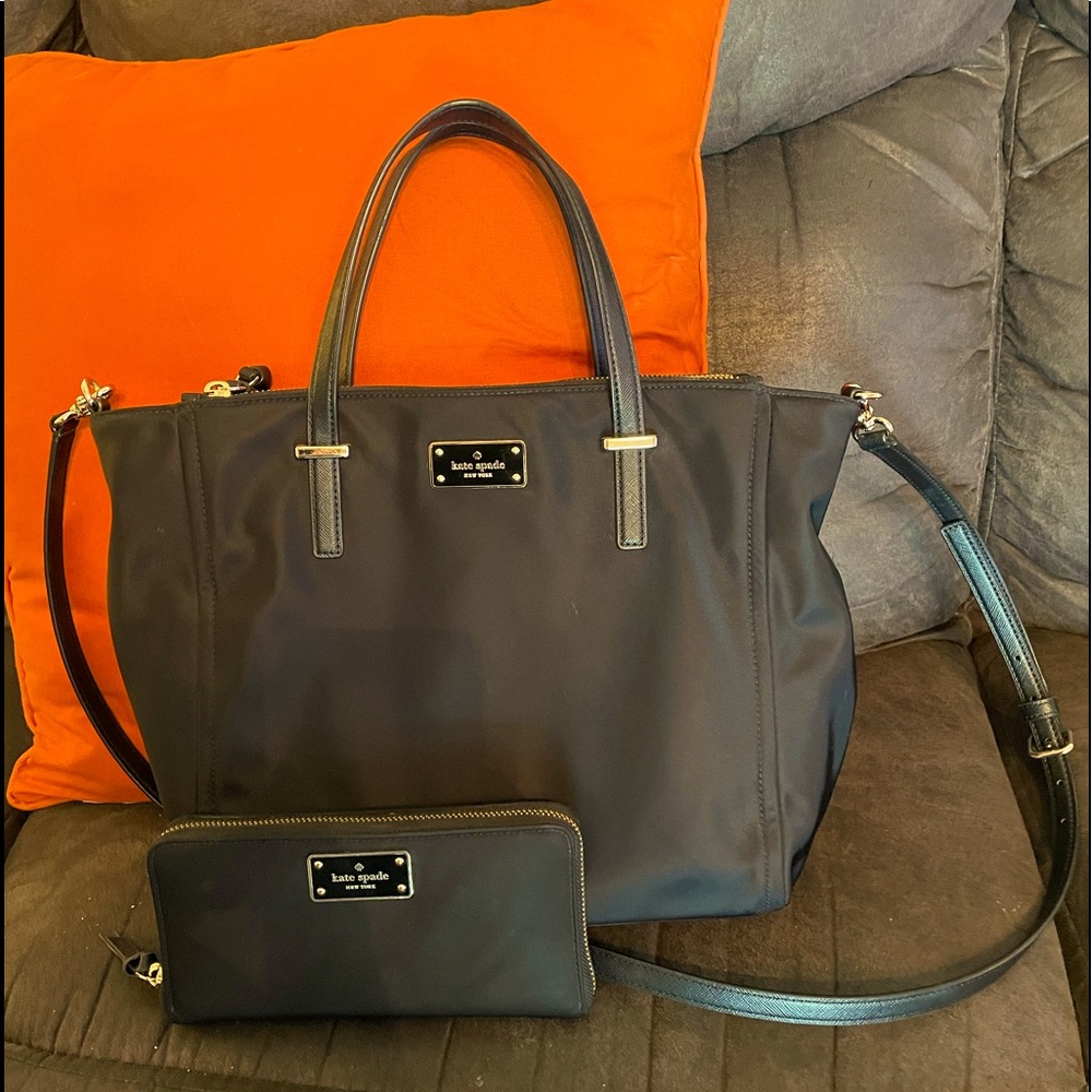 Black Kate Spade crossbody purse w/wallet